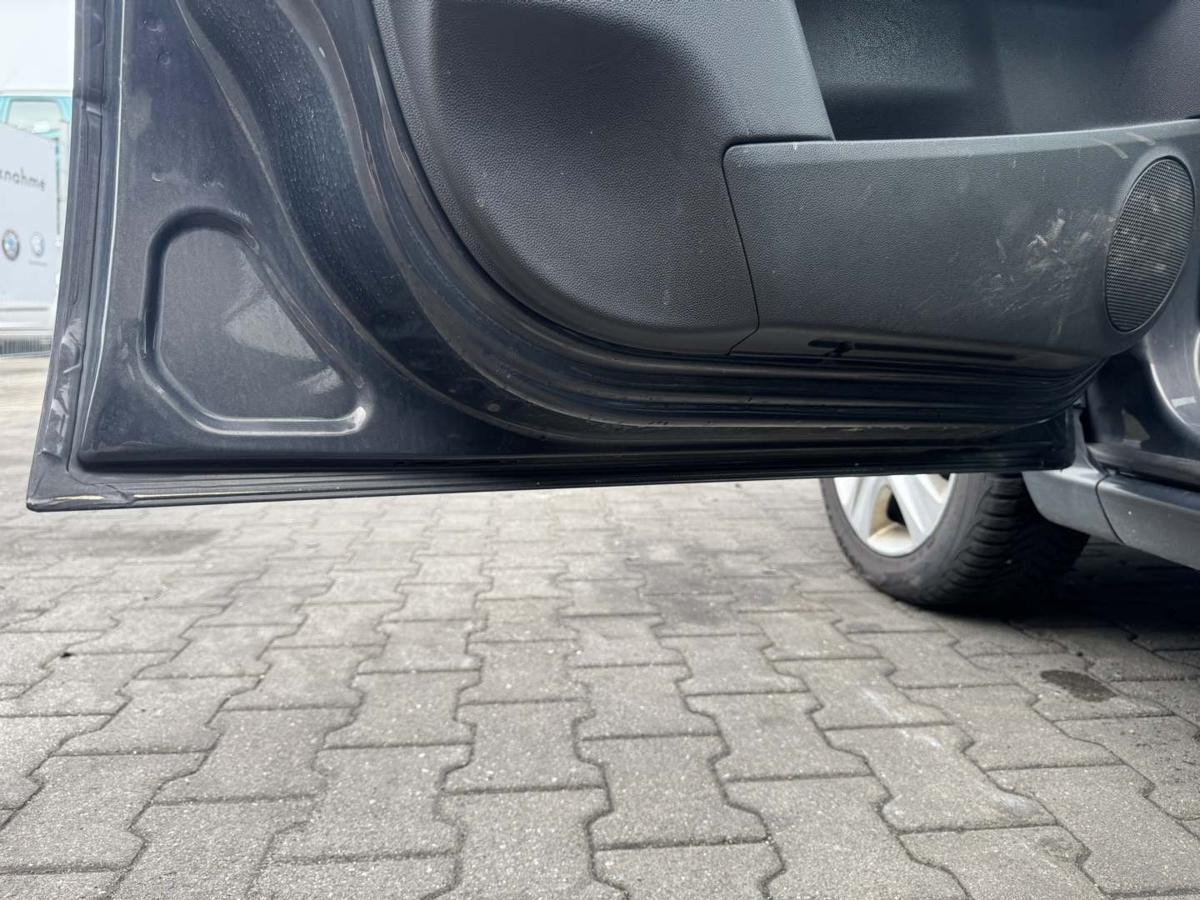 Opel Zafira B original T&uuml;r vorn links Z190 Phantom Grey Rohbau Bj.2012